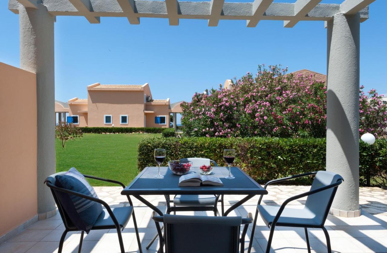 Ammoudia Maisonettes Akharavi Extérieur photo