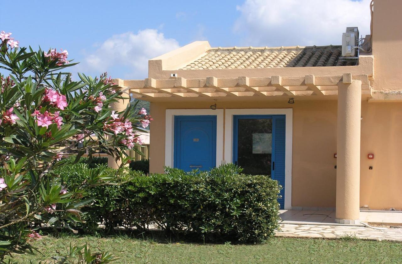 Ammoudia Maisonettes Akharavi Extérieur photo